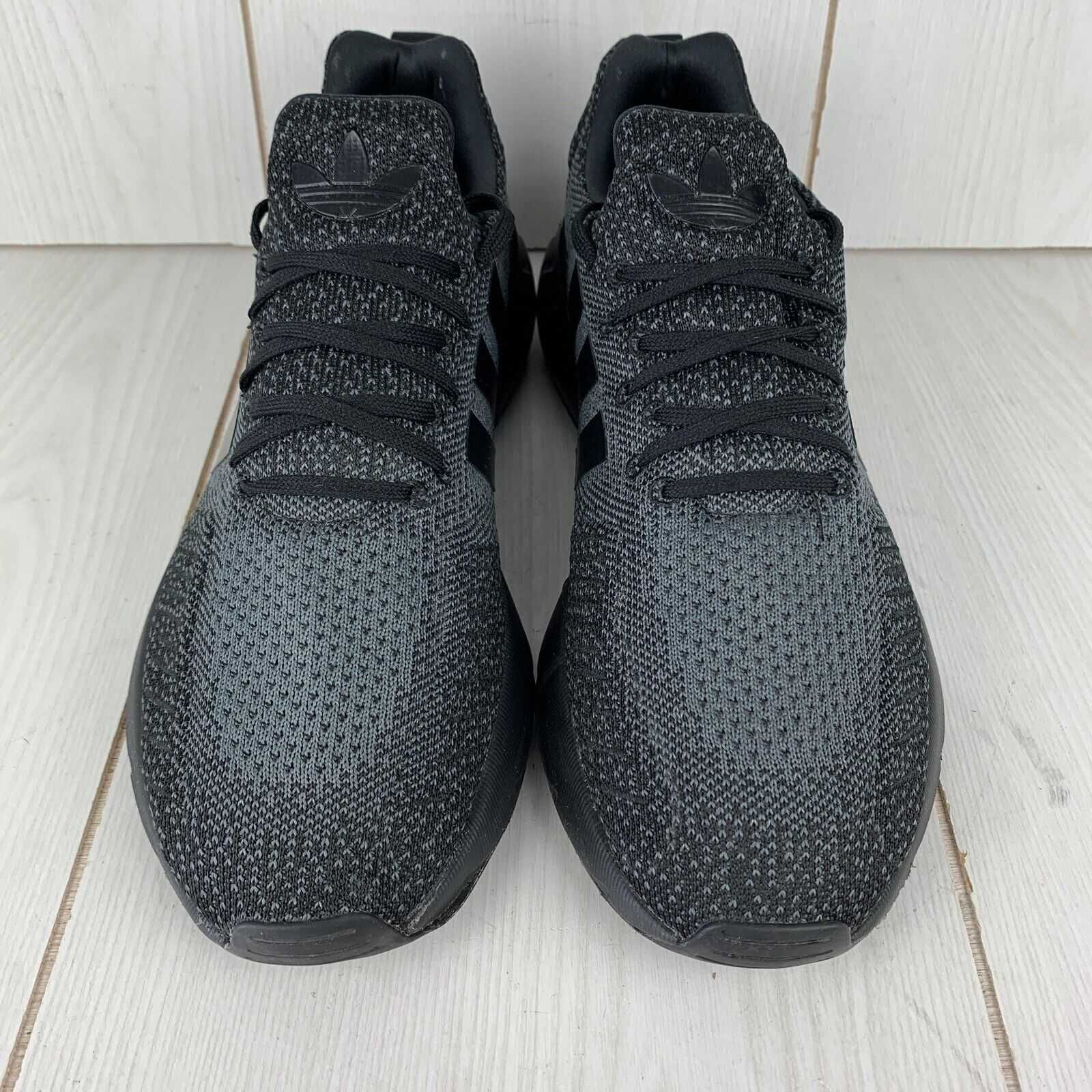 Оригинални маратонки  * ADIDAS SWIFT RUN 22 * EU 43 1/3