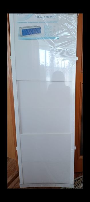 Продам новый экран под ванну.