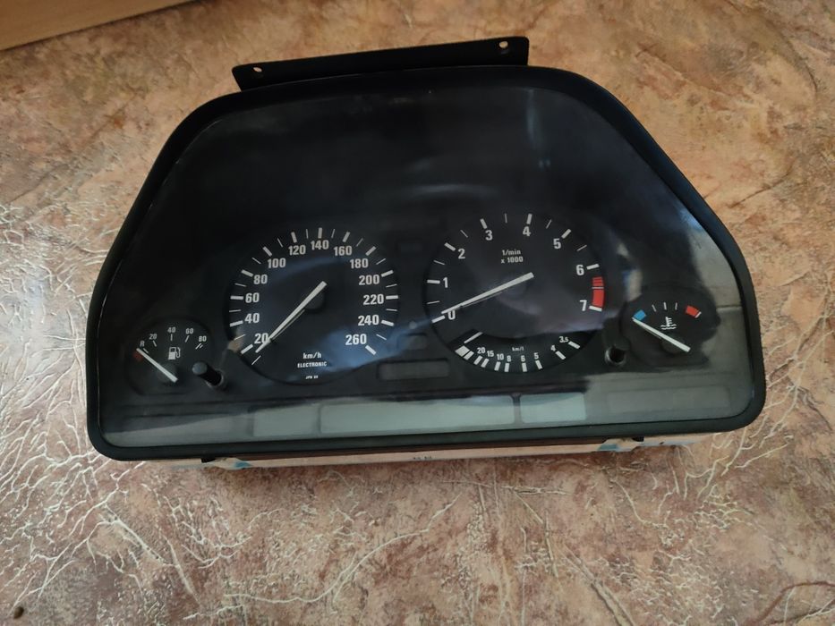 Ремонт щитков приборов панель приборов bmv e34 БМВ Е34 и другие