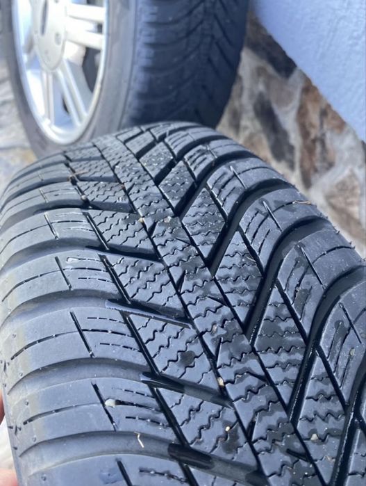Vand genti de aluminiu ford focus in 4 prezoane!