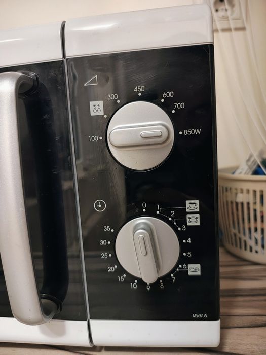 Микровълнова печка Samsung