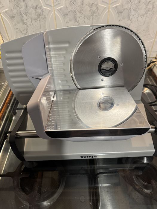 Feliator electric Venga