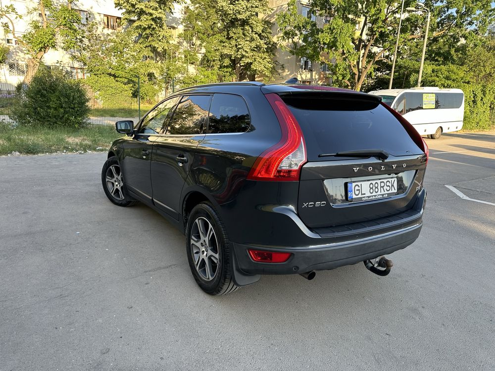 Volvo XC 60 D3 model 2011