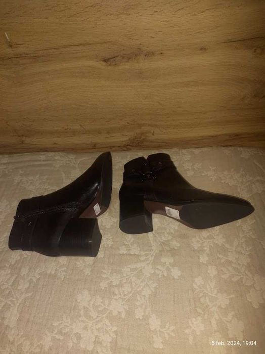 Botine dama din piele naturala netedă POE,(Super Oferta).