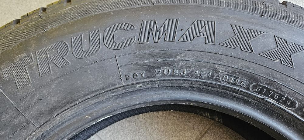 215 75 16 C Maxxis Trucmaxx noi