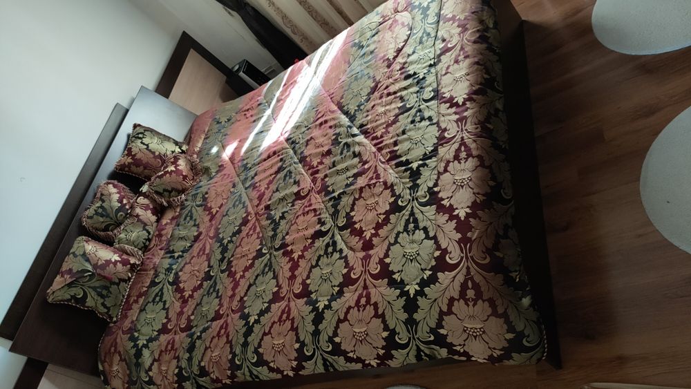 Cuvertura pat dublu nouă