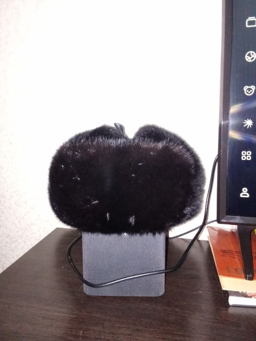 Продам ушанку в отличном состояний