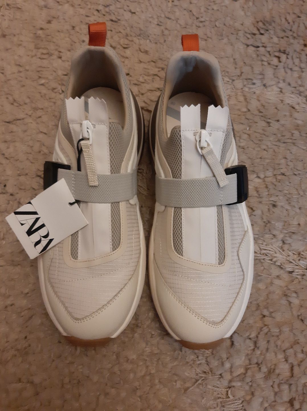 Sneakers Zara cu fermoar,model Dsquared,