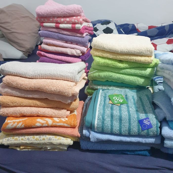 Prosoape NOI albe și colorate 6 lei