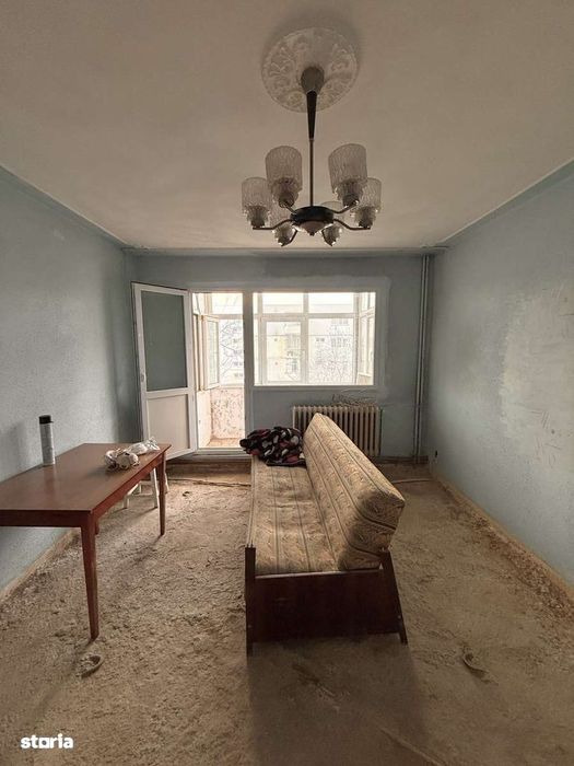 Vând Apartament 2 camere, zona Podul de Piatră, Iași