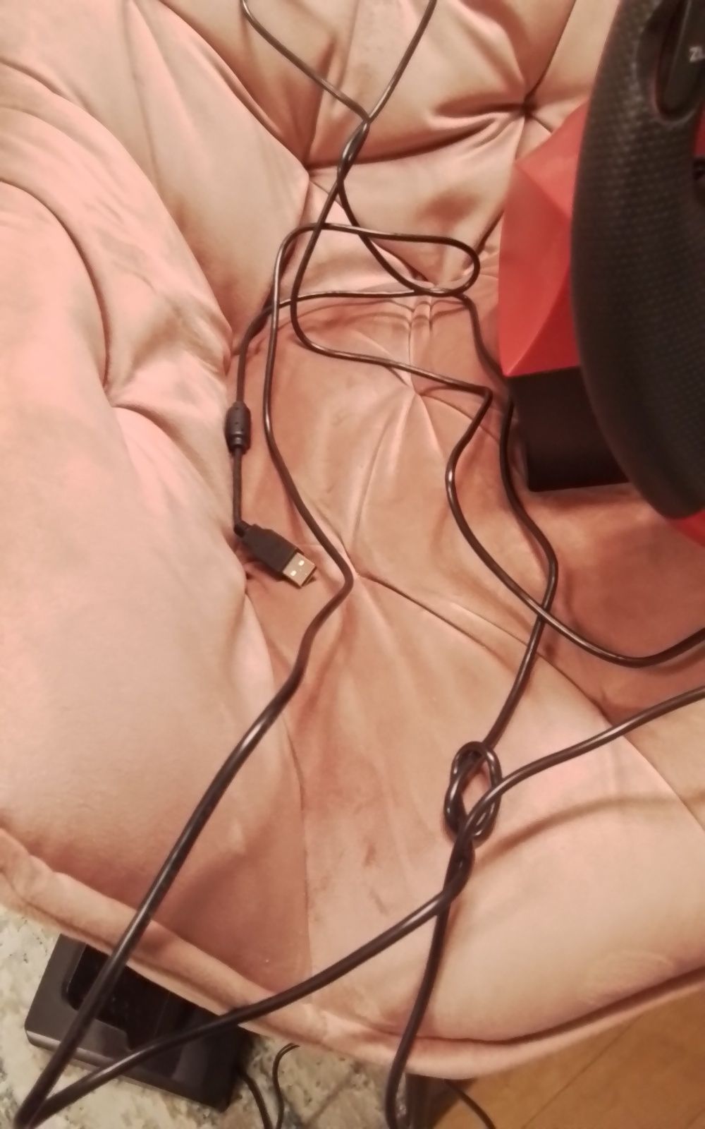 Vând volan Mario kart Nintendo switch.