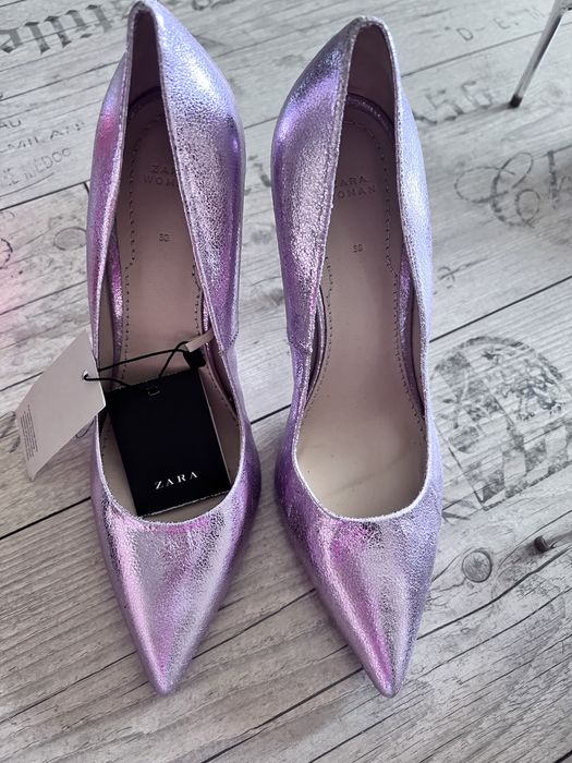 Нови обувки Zara