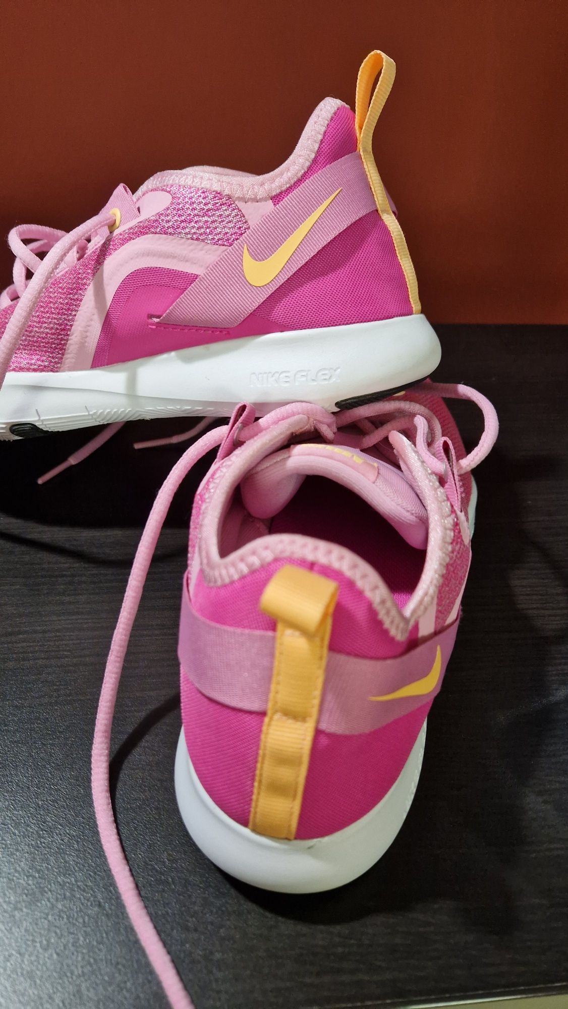 Дамски маратонки Nike оригинални