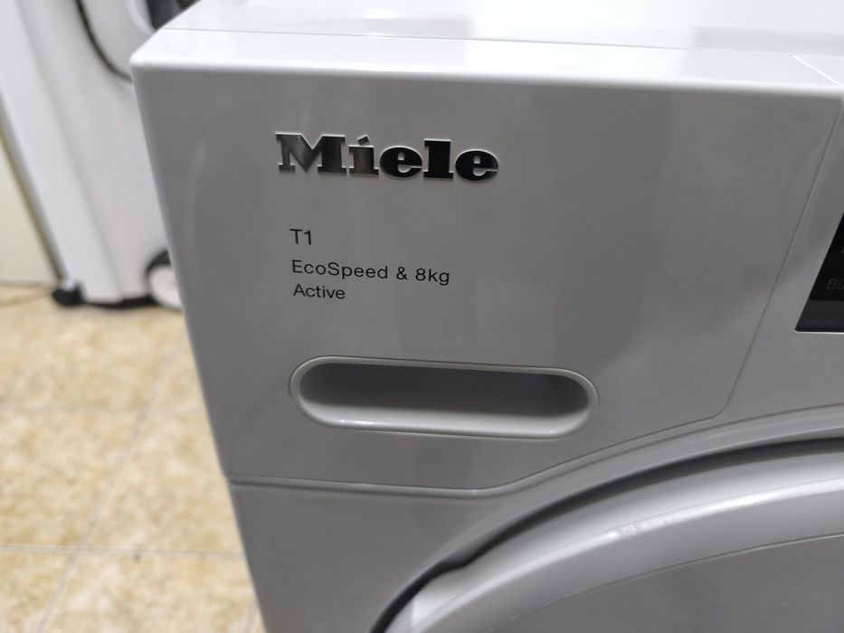Сушилня Miele TWA520WP 8кг. Active Чисто нова 05.2025г.