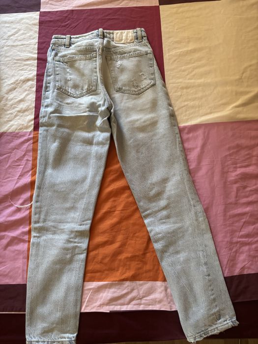 Дънки Bershka – Mom jeans