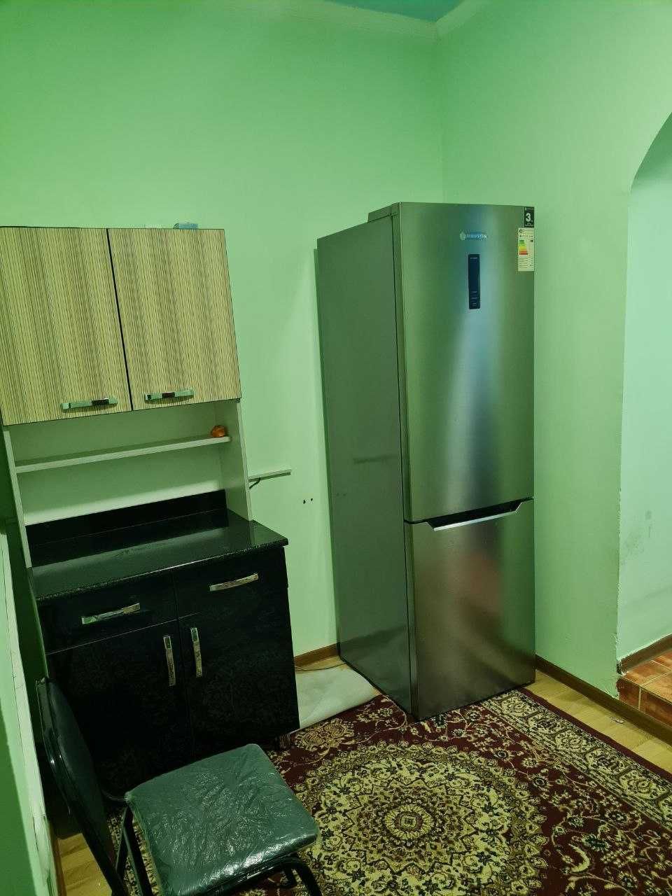Шумиловский шахар. 1 хона ховли оилага ёки кизларга ижара топ 330 у.е.