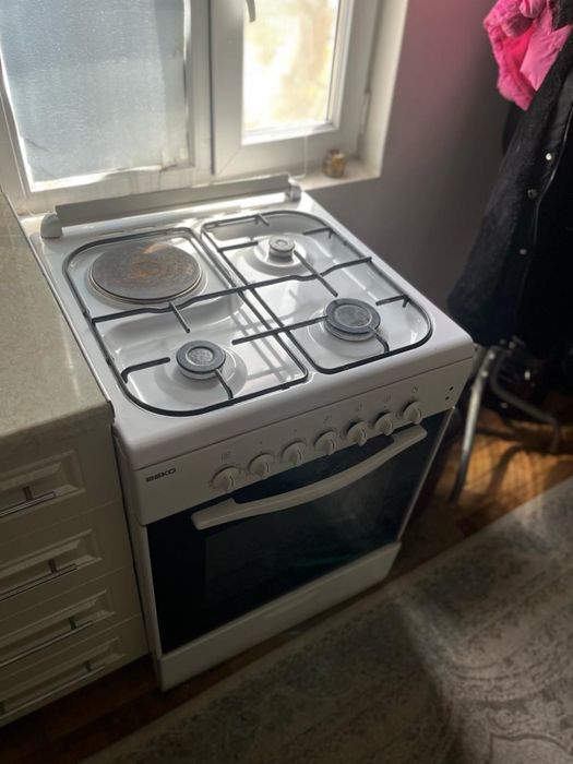 Срочно продам газ плита цена60