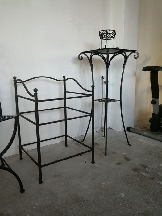 Piese din fier forjat masiv lucrate manual