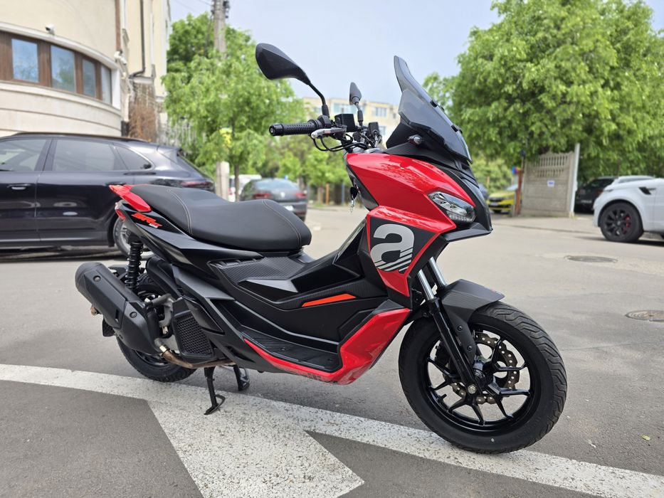 Aprilia SR GT 125 2022
