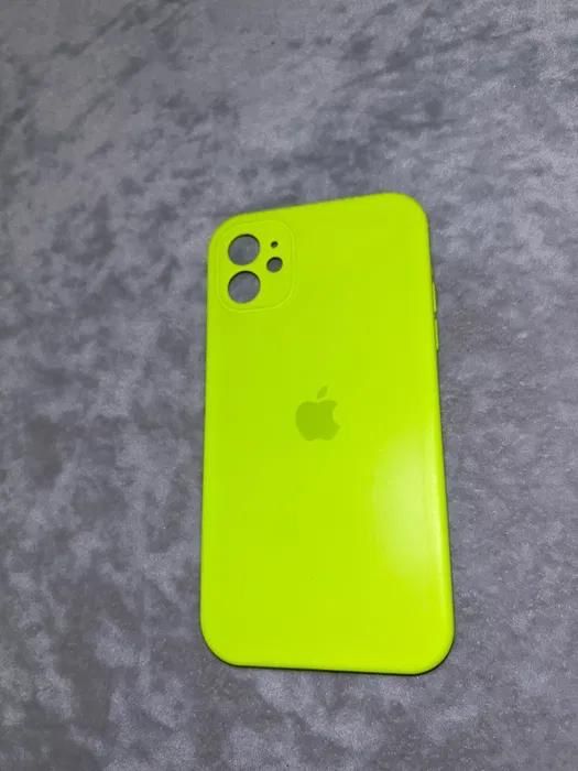 Чехол на Iphone 11