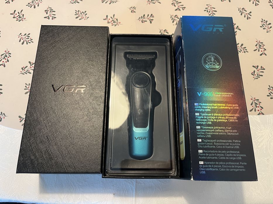 Машинка за подстригване VGR V-901 – НОВА, в кутия