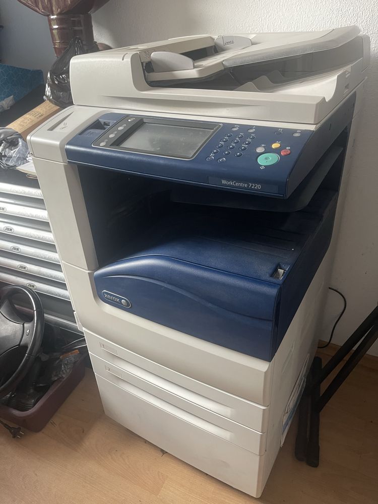 Xerox 7220 цветен принтер копир