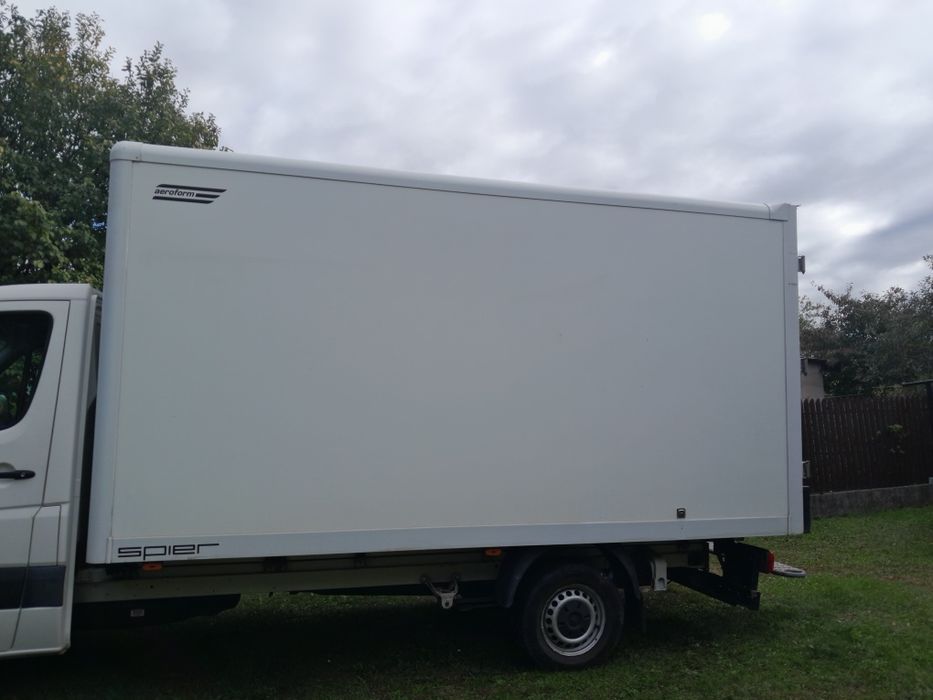 Cub mercedes sprinter, container, magazie, duba bena