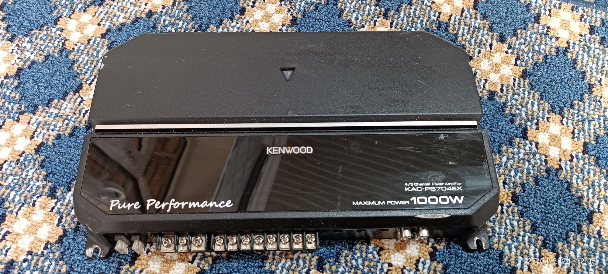 Kenwood 1000W usilitel sotiladi