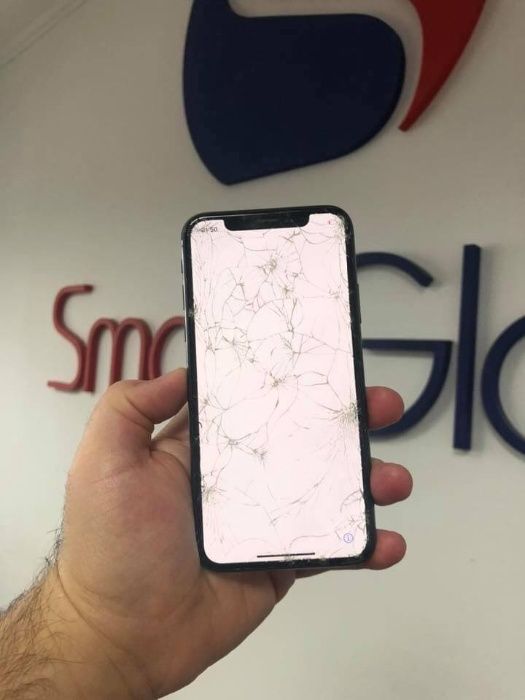 Înlocuire sticla display iPhone Samsung Huawei SmartGlass SERVICE GSM