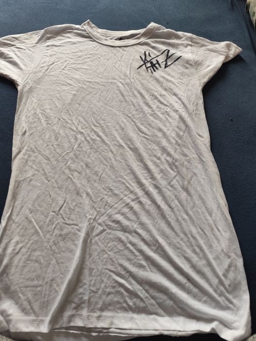 Vând tricou semnat de Dorian Popa