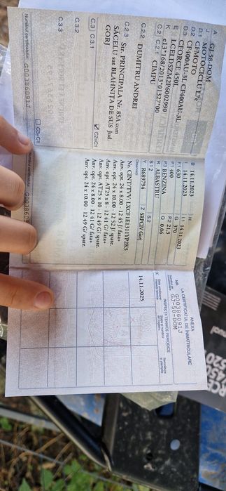 Vând sau schimb cu auto