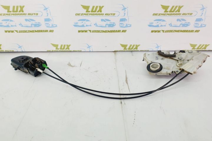 Maner interior cu broasca drepata spate 69205-0d270 69205-0d200 Toyota Auris 2  [din 2012 pana  201