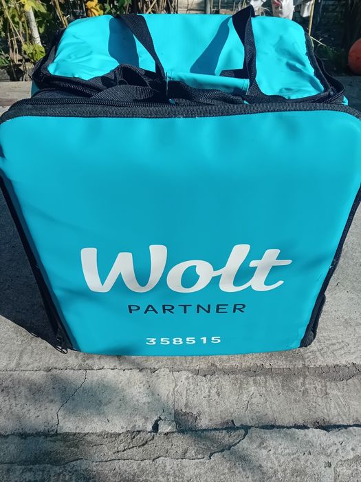 Vand geanta Wolt Noua