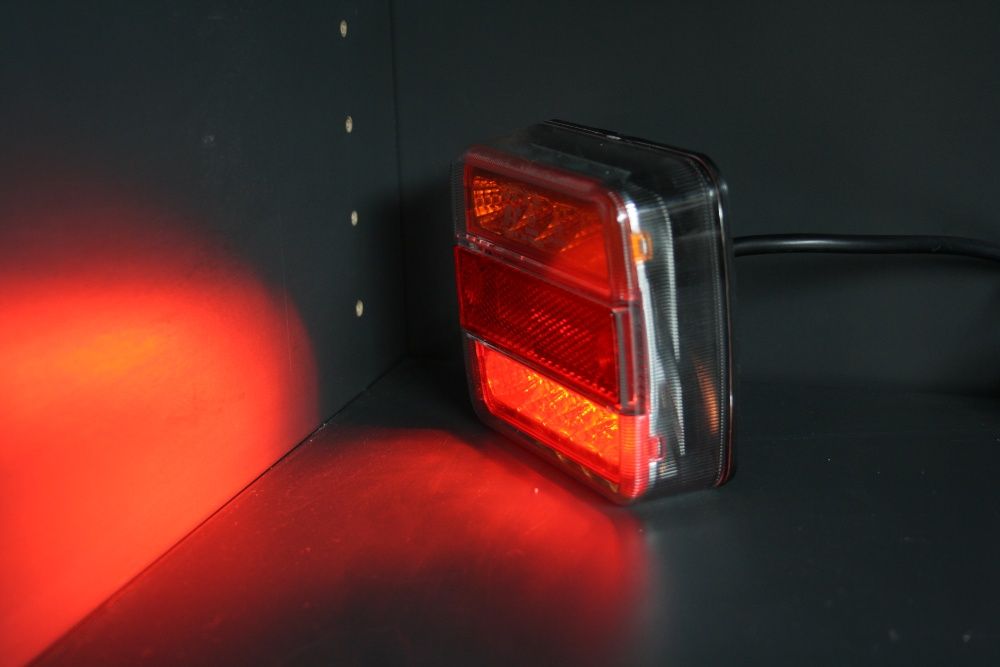 Комплект LED ЛЕД Диодни стопове за ремарке , бус , ТИР и др 12V/24V