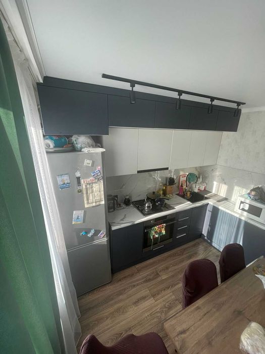 3х комн. Металлургов 7 эт/9 У/П Не угловая, мебель  ЛИФТ рядом Алем