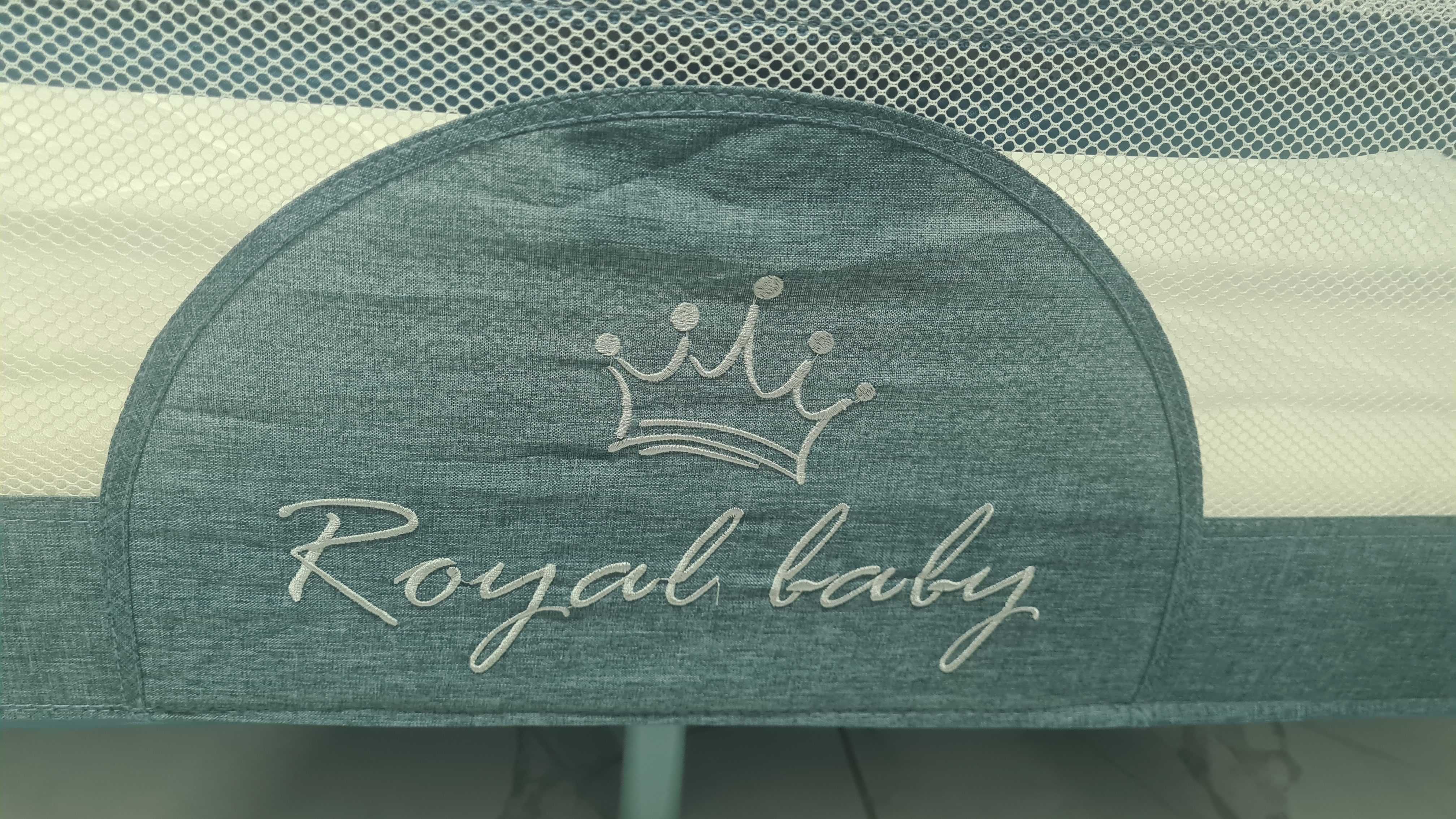 Бебешка кошара Chipolino Merida Royal baby плюс матрак Екон