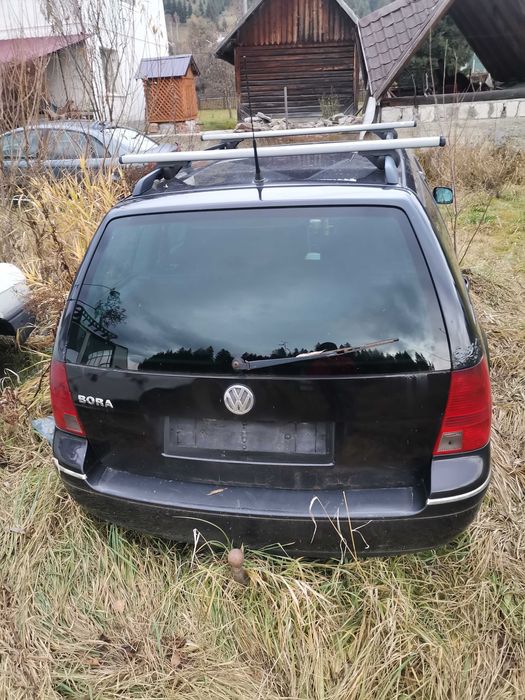 Volkswagen Bora 2003 diesel 1.9 în matriculat ro perfect funcțional,