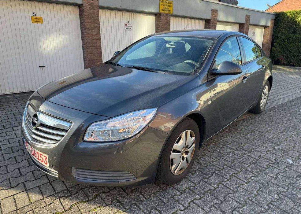 Opel Insignia на части 3 броя