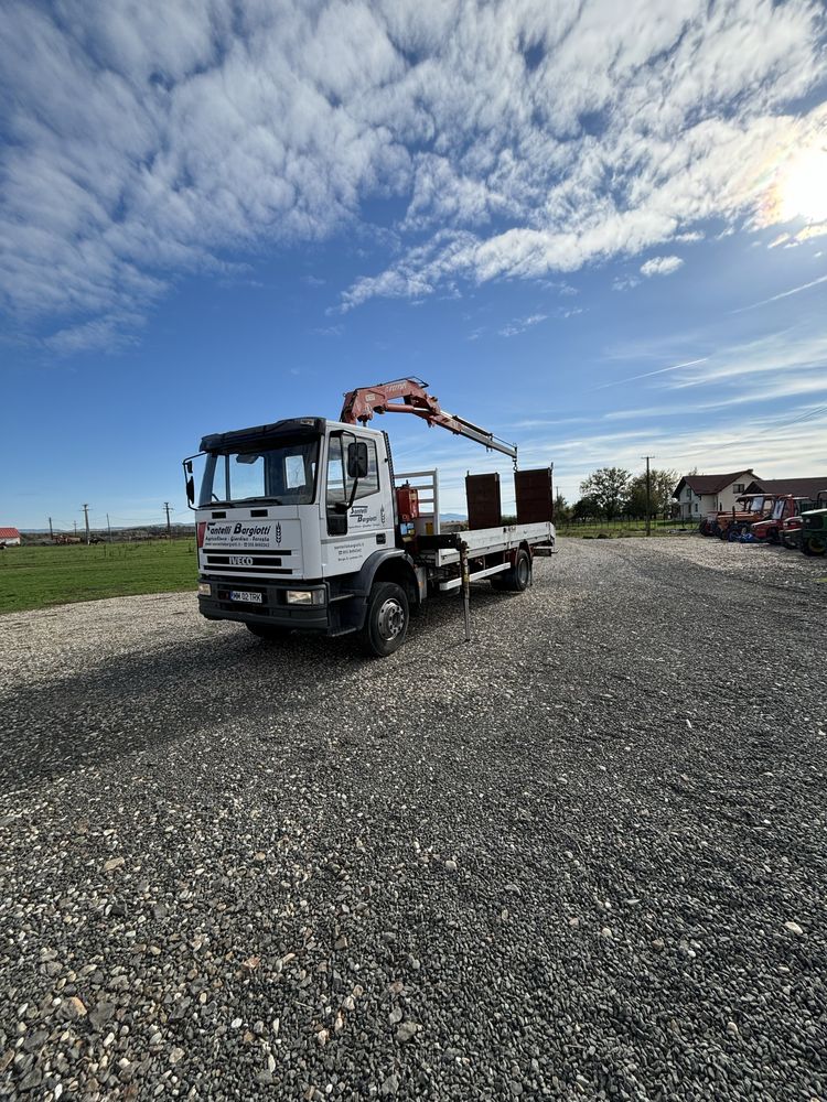 Autoplatforma  b 14 trailer platforma  iveco cu macara 15 t