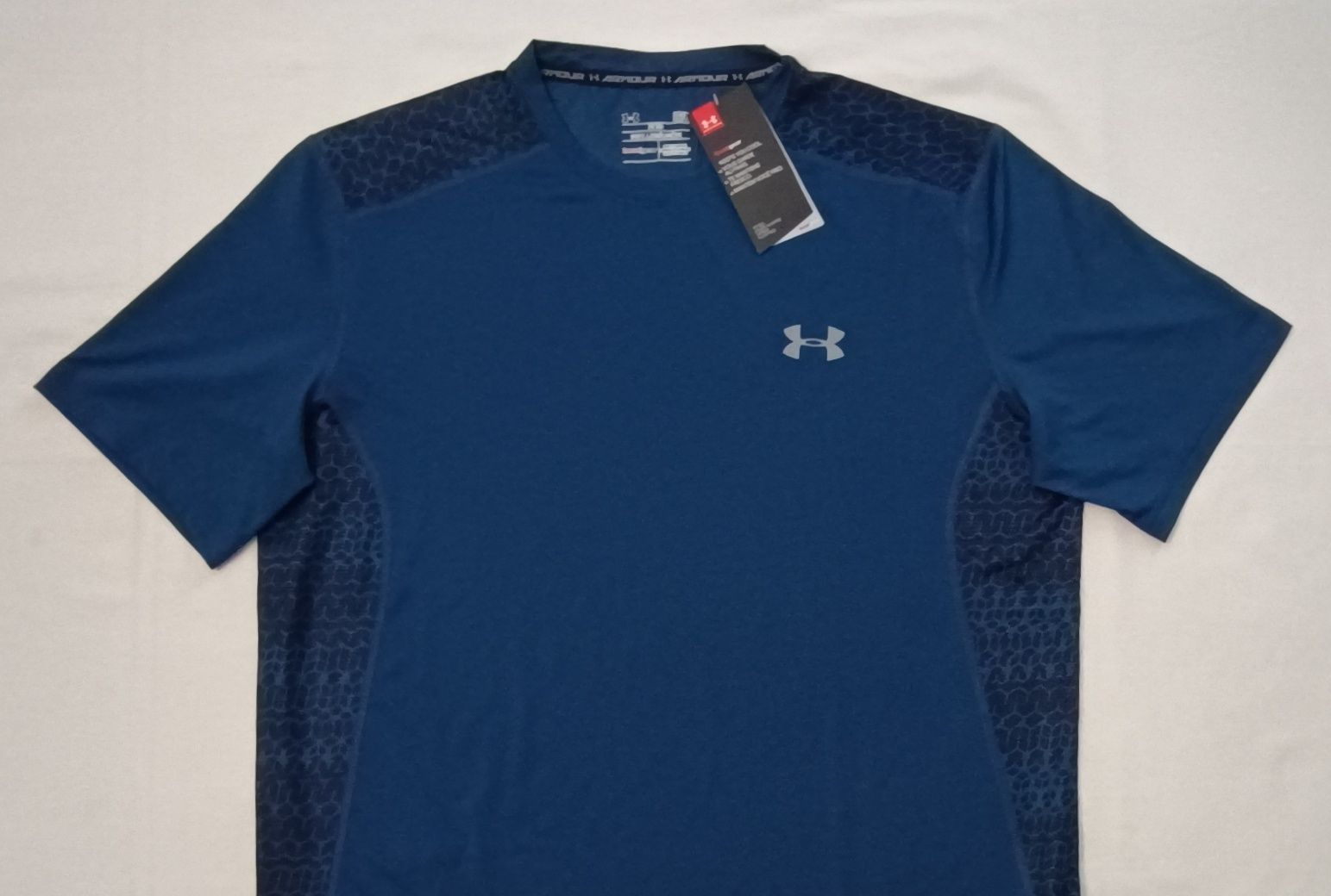 Under Armour UA Tee оригинална тениска L спортна фланелка фитнес