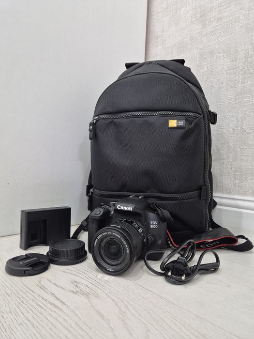 Камера Canon EOS 800D