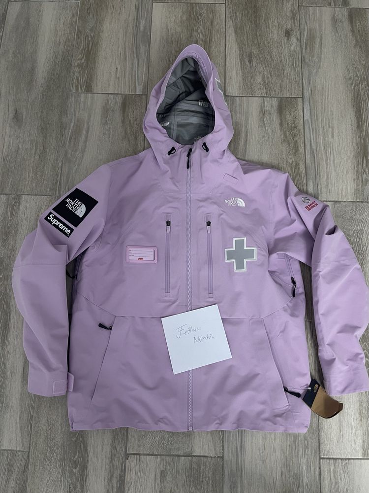 Supreme x The North Face Summit Series Rescue Mountain Pro jacket