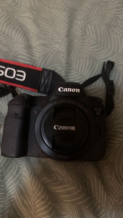 Canon 6D + Obiectiv Canon 50mm f/1.8 – DSLR Full Frame