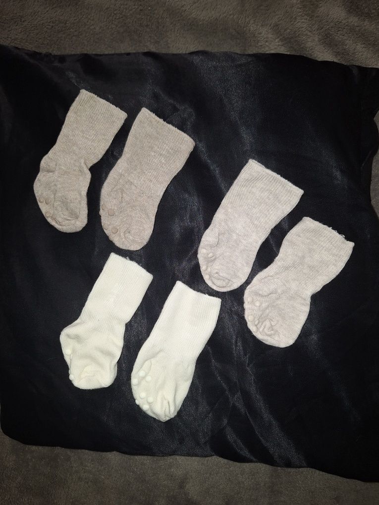 Сет от бебешки чорапки