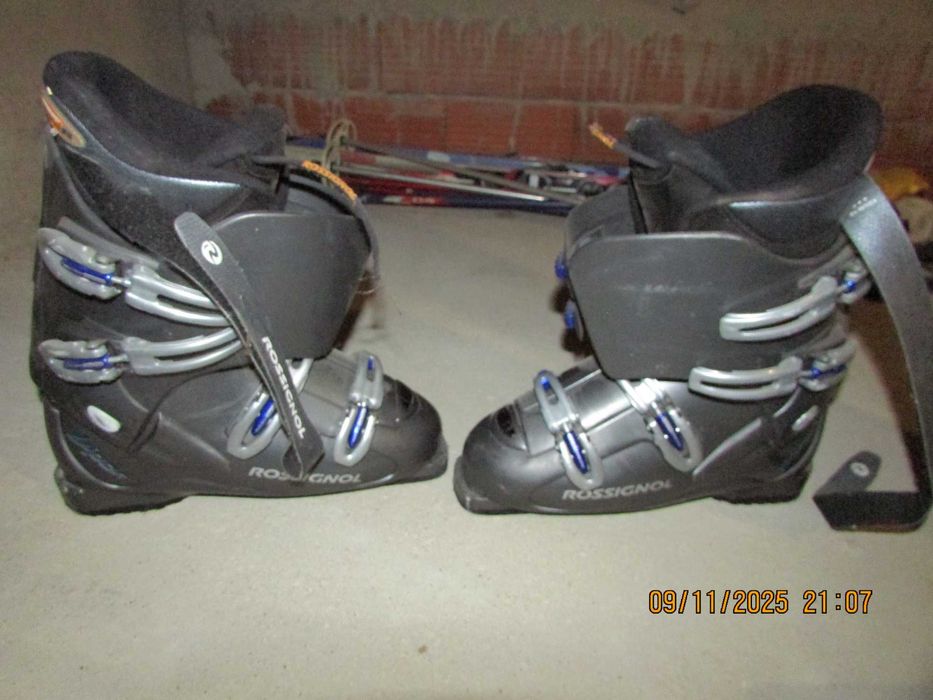 ски русиньол и обувки