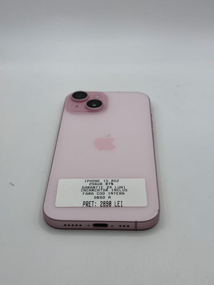 Magazin vinde iphone 15 256gb 87% Grad A Garantie 24 luni