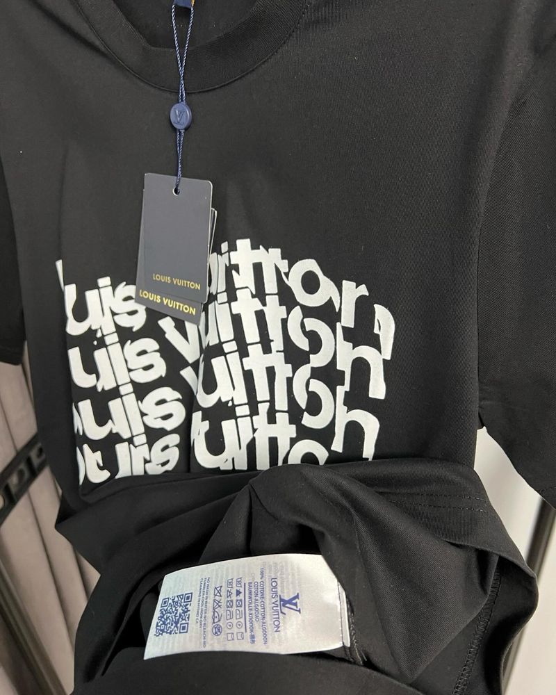 Tricou LOUIS VUITTON calitate 2024