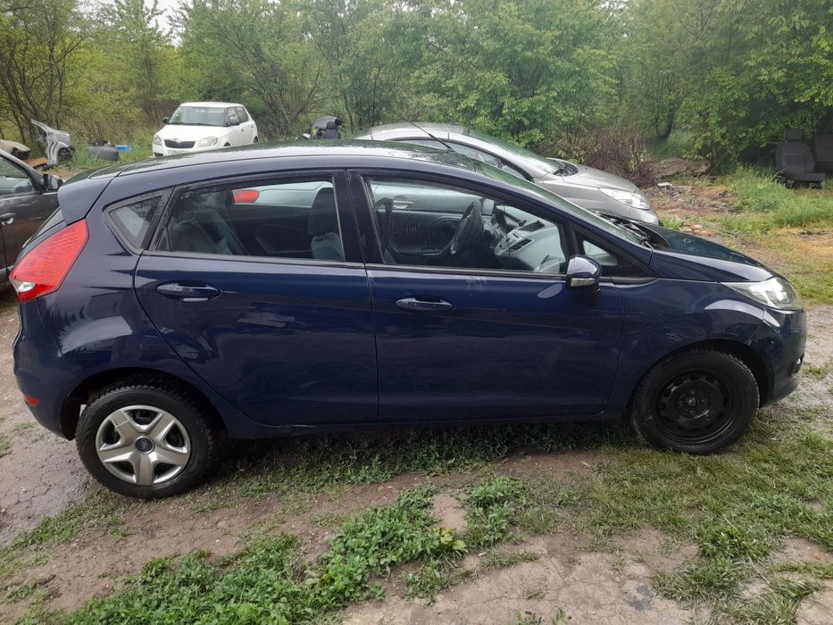 Dezmembrez ford fiesta an 2011 motor 1242 cod motor SNJB euro 5