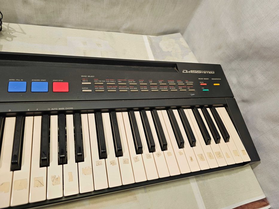 Orga clapa synth pian Yamaha PSR-7 pian