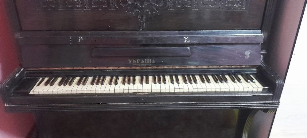 Klassik pianino Ukraina